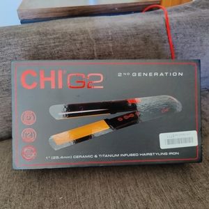 New Open Box CHI G2 Ceramic & Titanium Hairstyling Iron